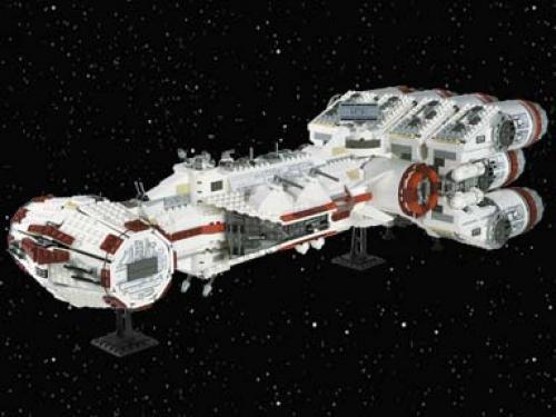 LEGO Rebel Blockade Runner (10019)