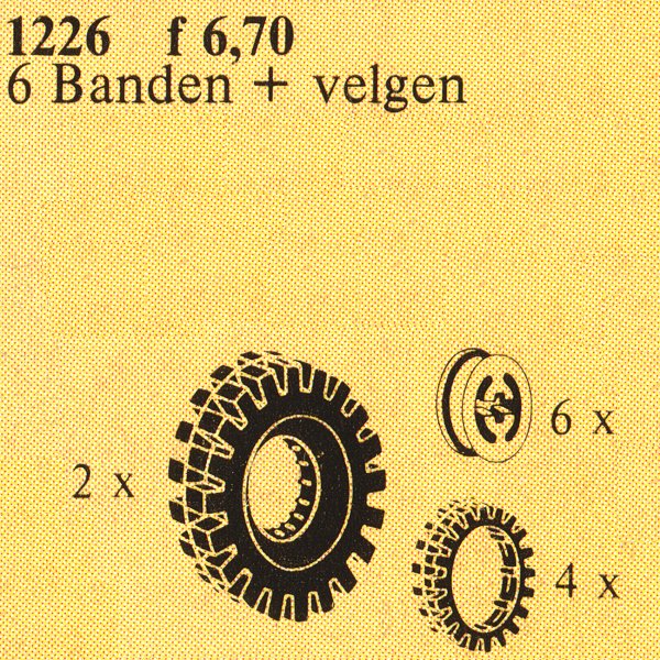 LEGO Tractor Tires & Hubs (1226)