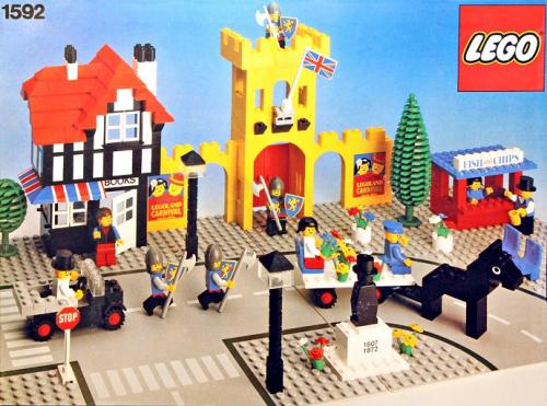 LEGO Town Square - Castle Scene (1592)