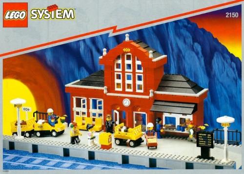 LEGO Train Station (2150)