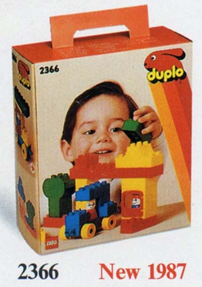 LEGO House and Car (2366)