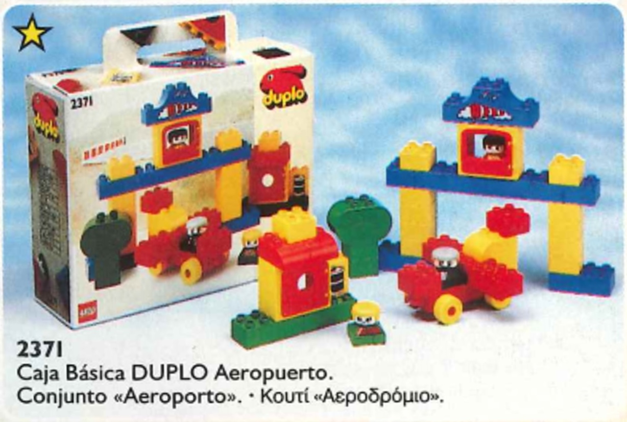 LEGO Flying School (2371)