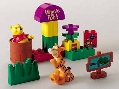 LEGO Pooh and Tigger Play Hide and Seek (2983)