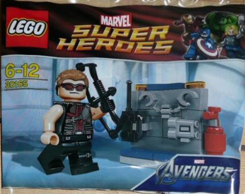 LEGO Hawkeye with Equipment (30165)