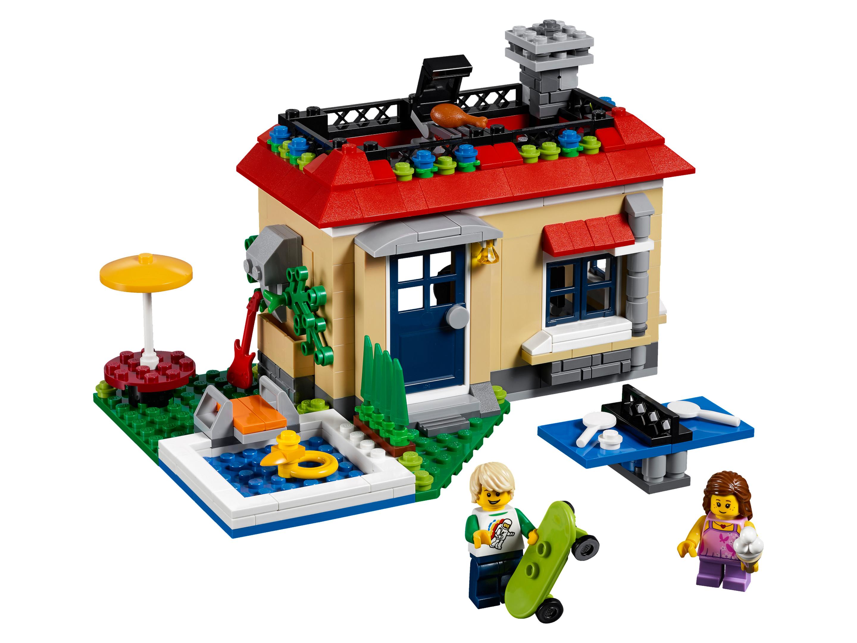 LEGO Casa modular con piscina (31067)