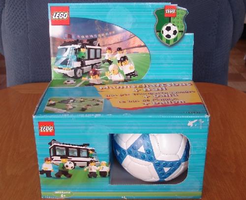 LEGO Team Bus with Ball (3404-2)