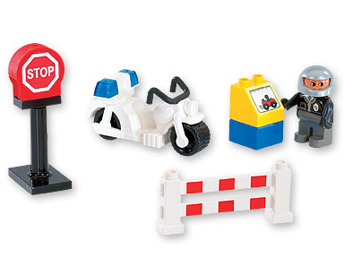 LEGO Police Action (Explore) (3607)