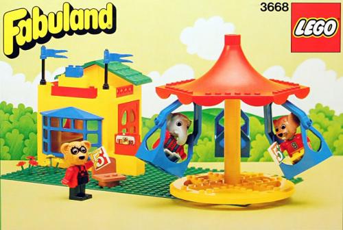 LEGO Merry-Go-Round (3668)