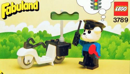 LEGO Police Motorcycle (3789)
