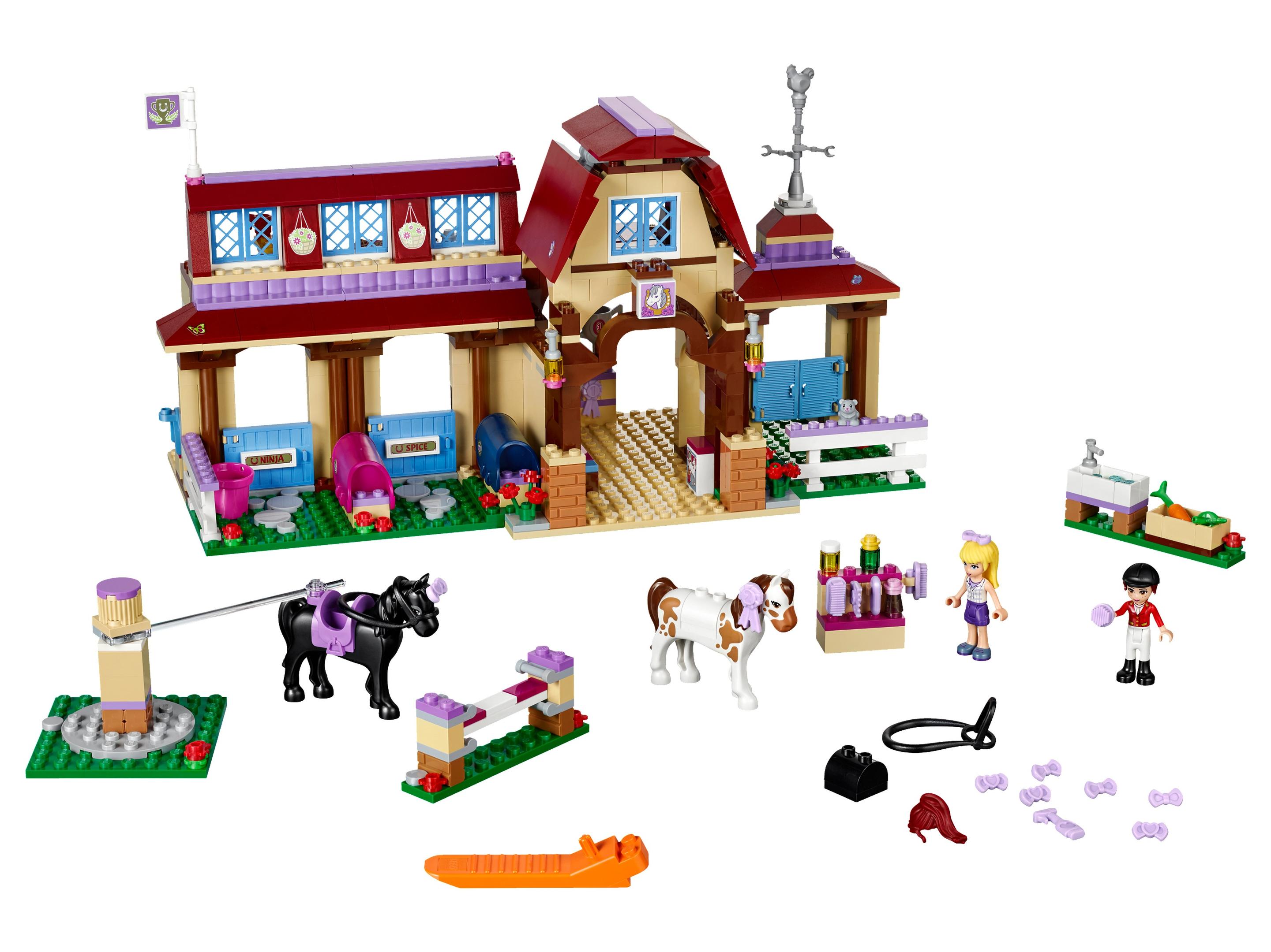 LEGO Club de equitación de Heartlake (41126)