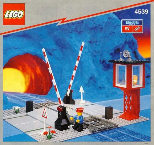 LEGO Manual Level Crossing (4539)