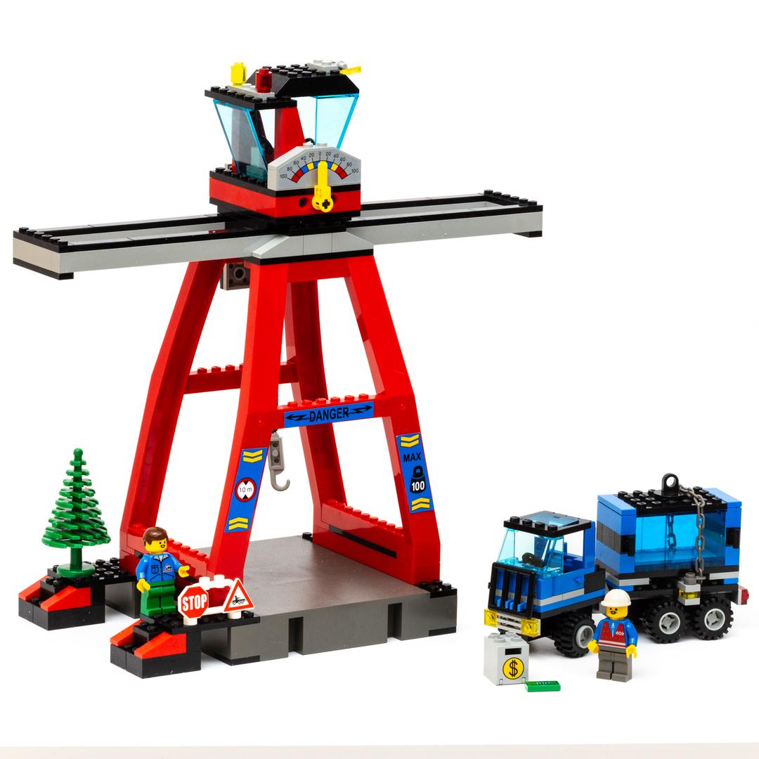 LEGO Freight Loading Station (4557)