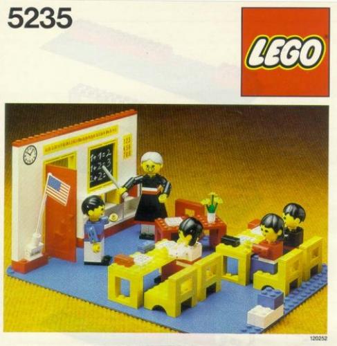LEGO Schoolroom (5235-2)