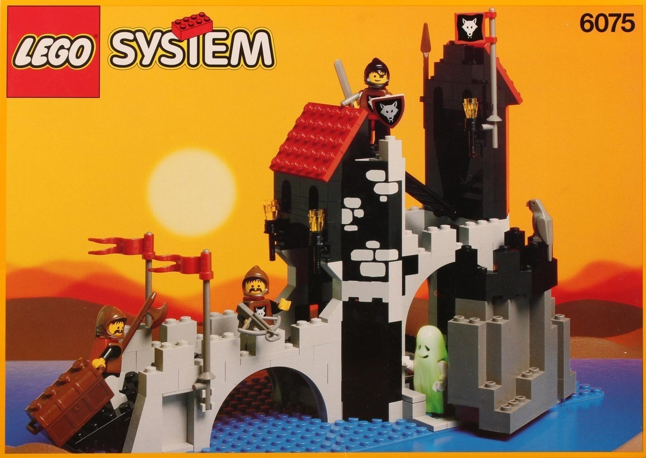 LEGO Wolfpack Tower (6075)