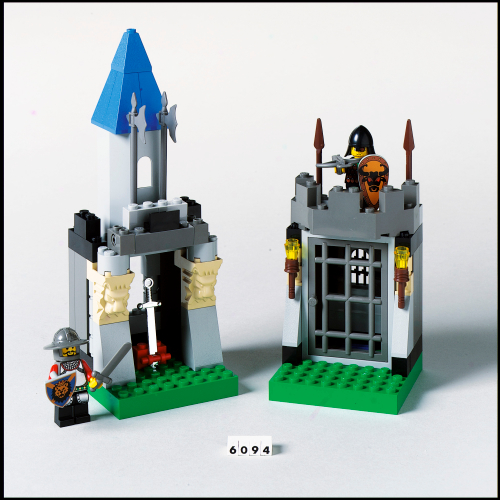 LEGO Guarded Treasury (6094)