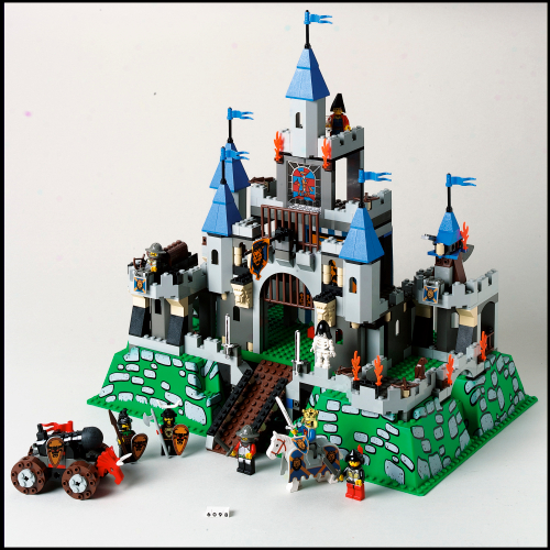 LEGO King Leo's Castle (6098)