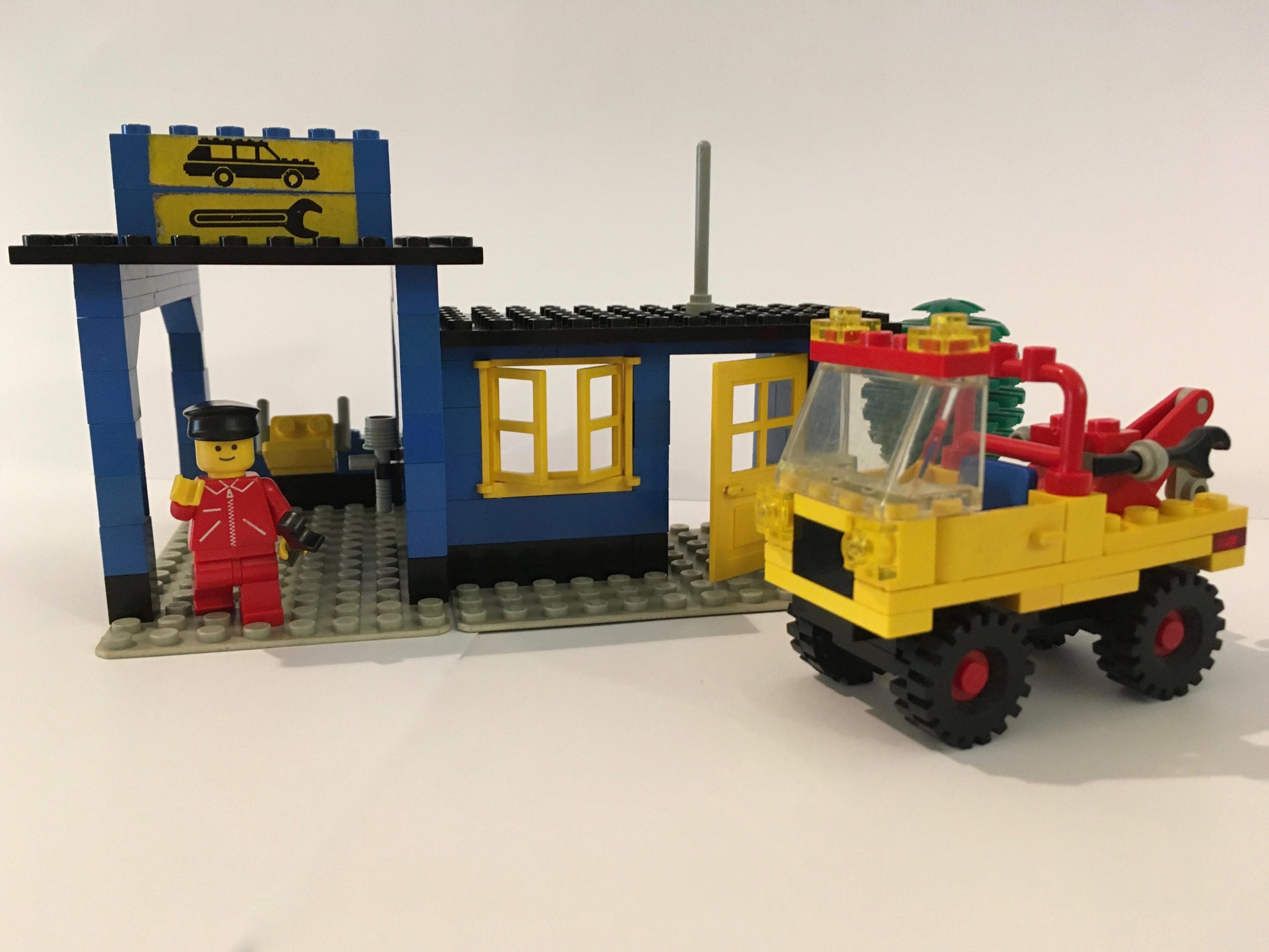 LEGO Auto Service Station (6363)