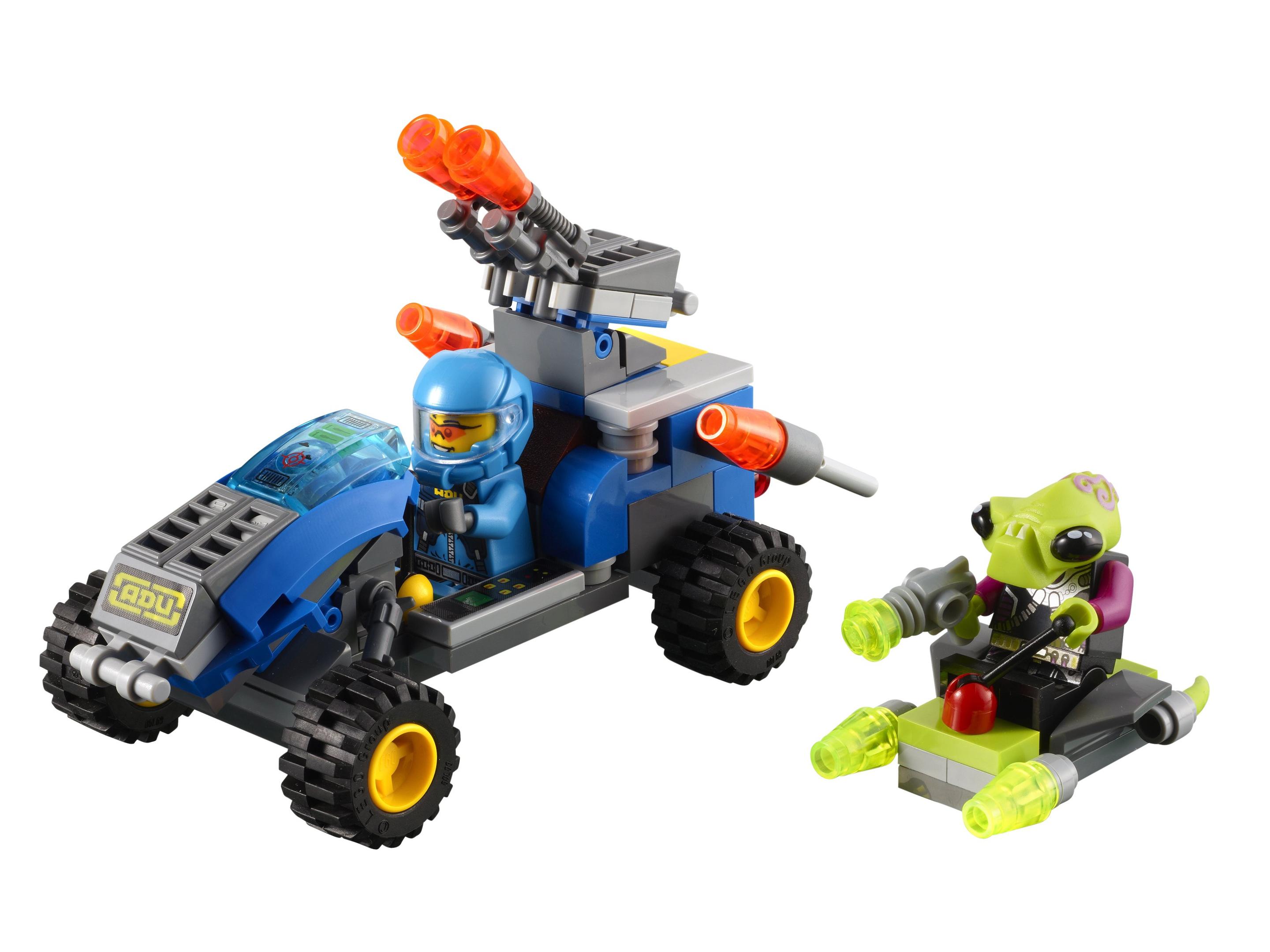 LEGO Alien Defender (7050)