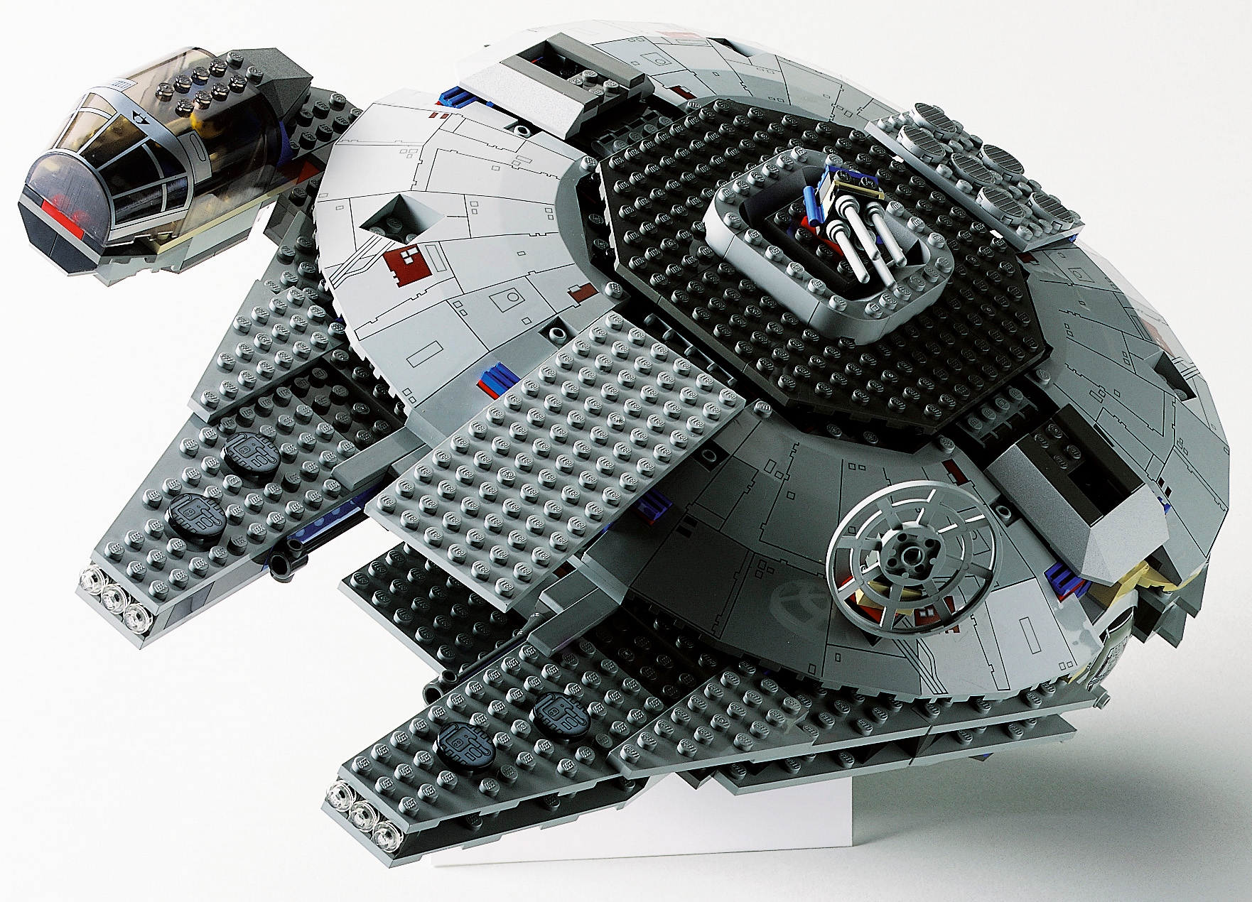 LEGO Millennium Falcon (7190)