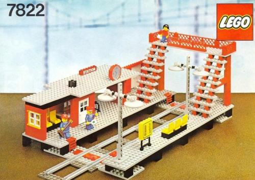 LEGO Railway Station (7822)