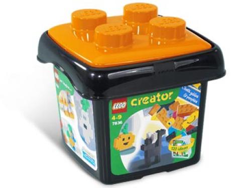 LEGO Halloween Bucket (7836)
