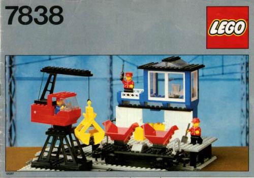 LEGO Freight Loading Depot with Wagon (7838)