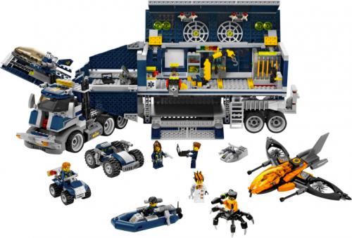 LEGO Mission 6: Mobile Command Center (8635)