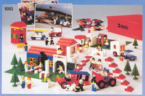 LEGO Theme Set (9353)