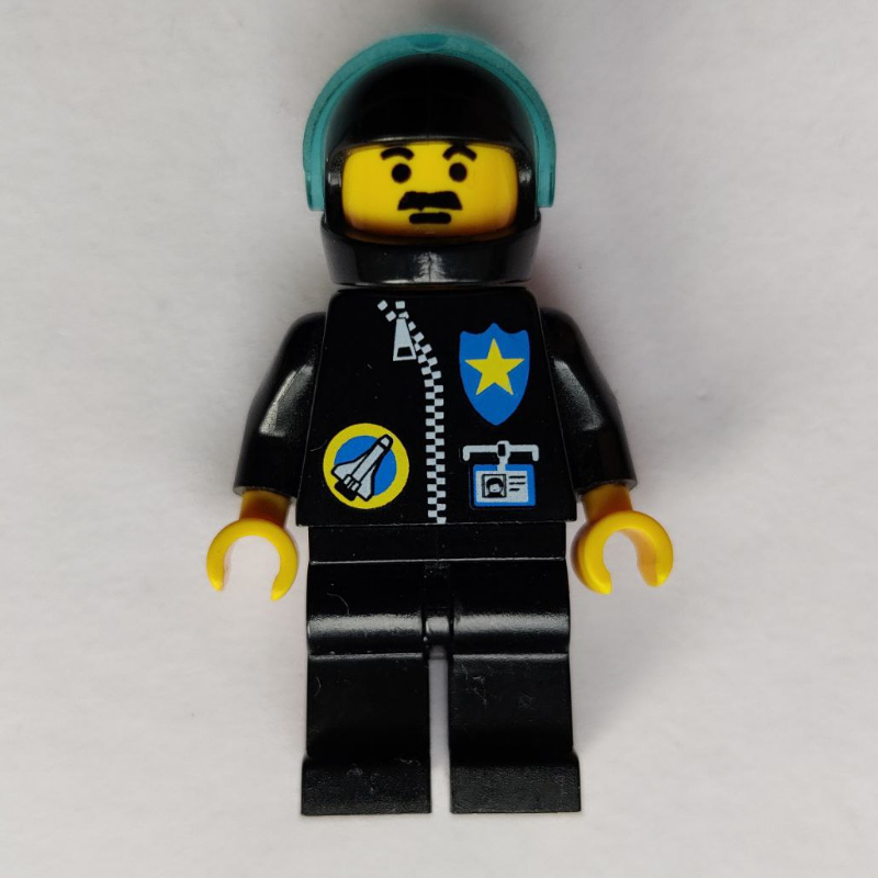 LEGO Security Guard, Space Port, Black Jacket, Black Helmet with Visor (fig-001522)