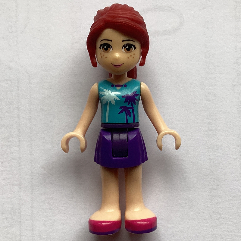 LEGO Mia - Medium Azure Top, Dark Purple Skirt (fig-001848)