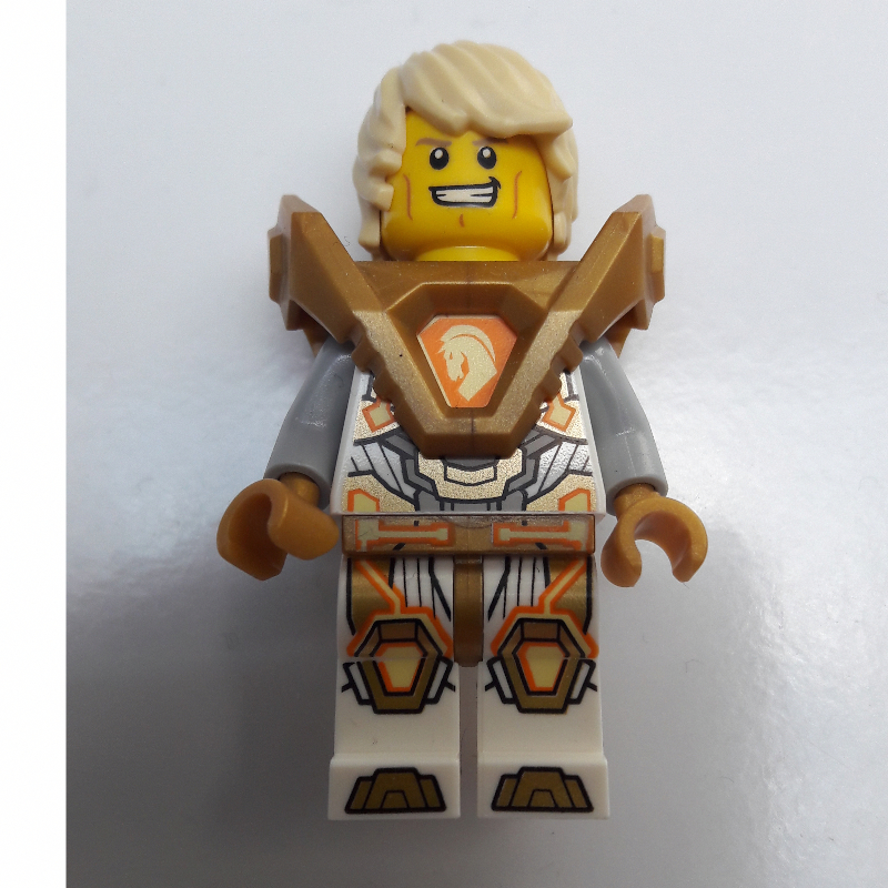 LEGO Lance Richmond with Hair and Shoulder Armor (fig-001851)