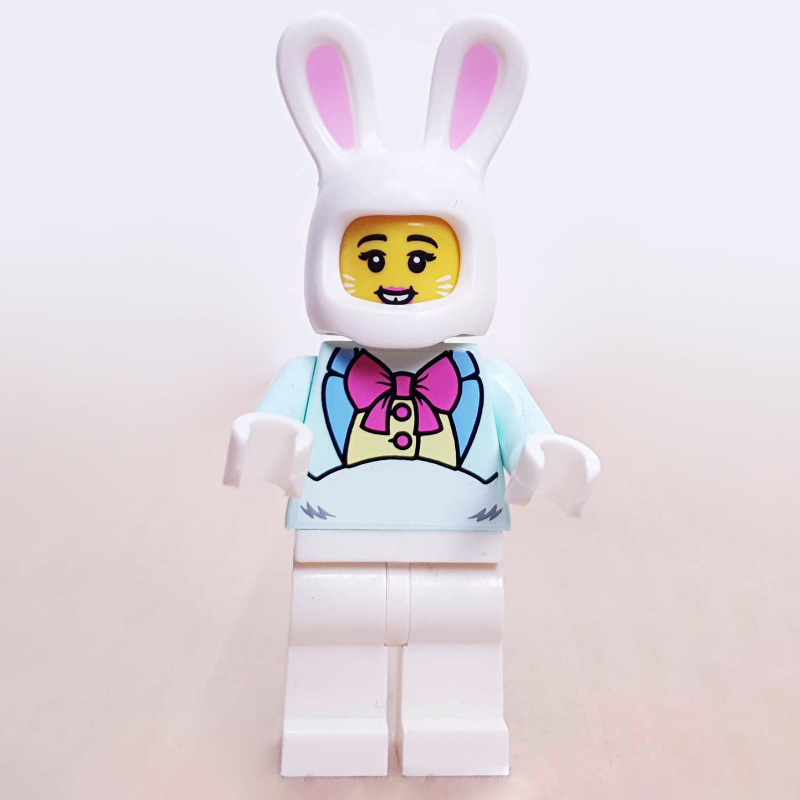 LEGO Easter Bunny, Woman, Dark Pink Bow Tie (fig-002139)