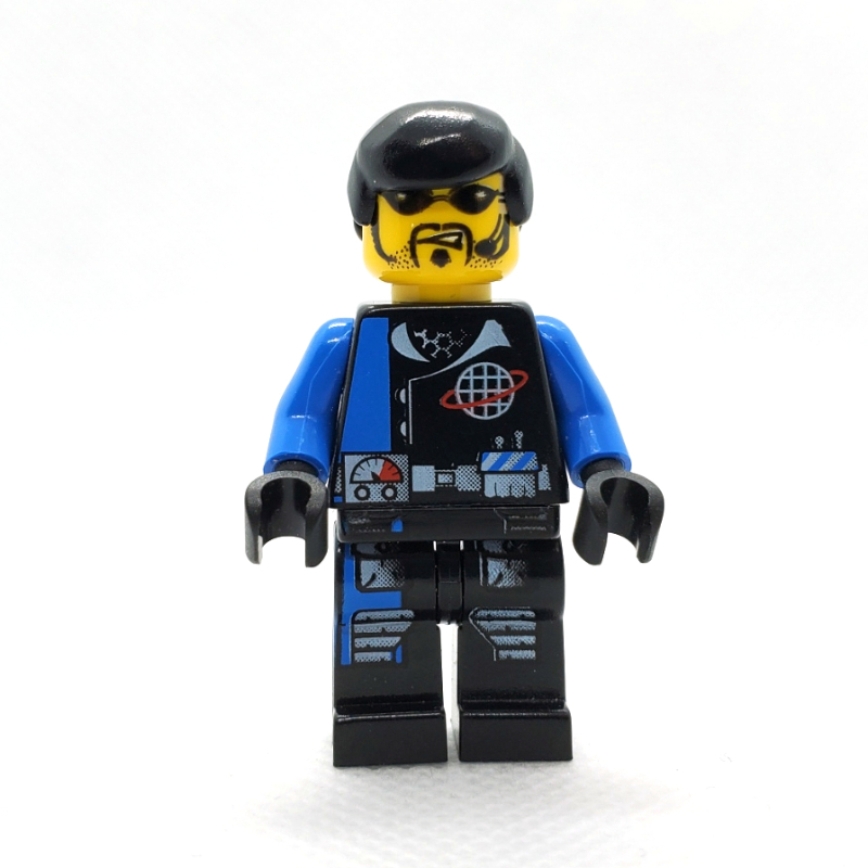 LEGO Charge with Black and Blue Clothing (fig-002432)