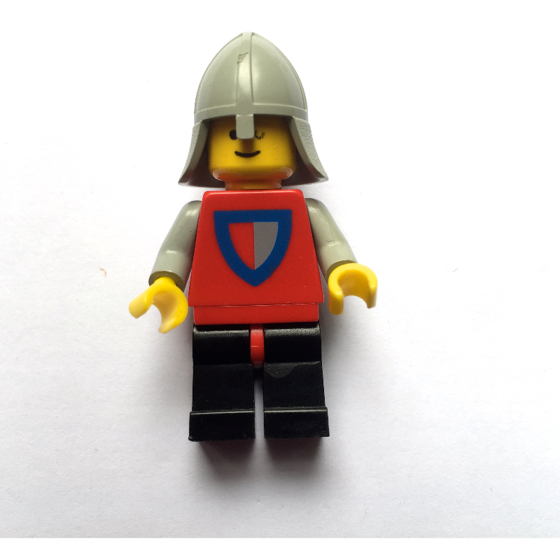 LEGO Knight (Halved Shield) - Black Legs, Neck-Protector (fig-002480)