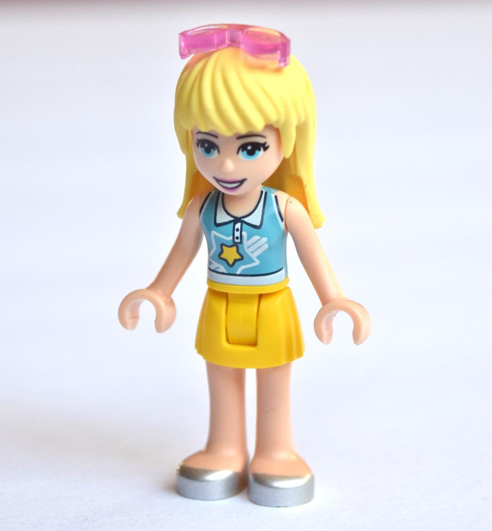 LEGO Stephanie - Medium Azure Top, Yellow Skirt (fig-002659)