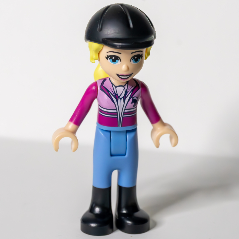 LEGO Stephanie - Magenta/Bright Pink Top, Medium Blue Trousers, Black Cap (fig-002677)