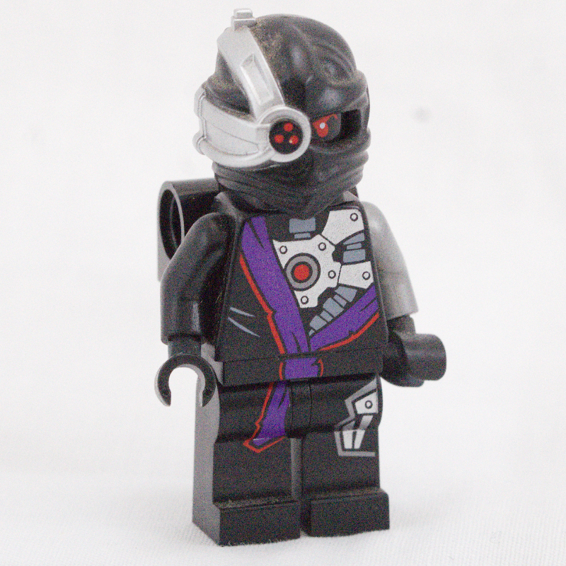 LEGO Nindroid Warrior with Neck Bracket (fig-003007)