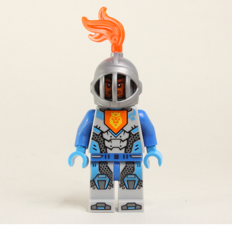 LEGO Nexo Knight Soldier with Helmet with Trans-Neon Orange Plume (fig-003111)