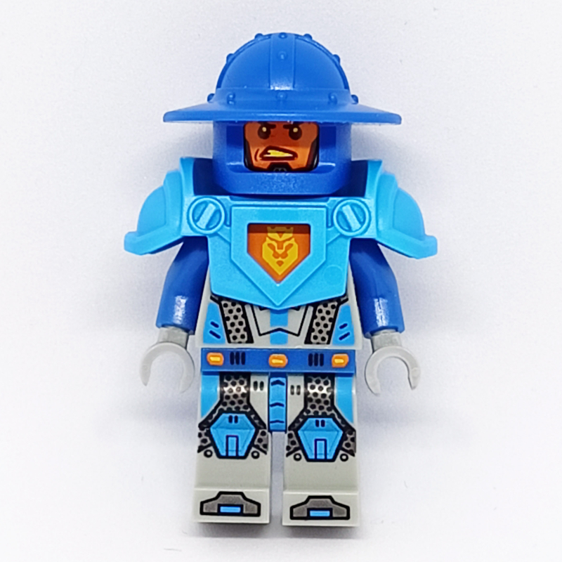 LEGO Nexo Knight Soldier with Blue Helmet with Wide Brim (fig-003172)