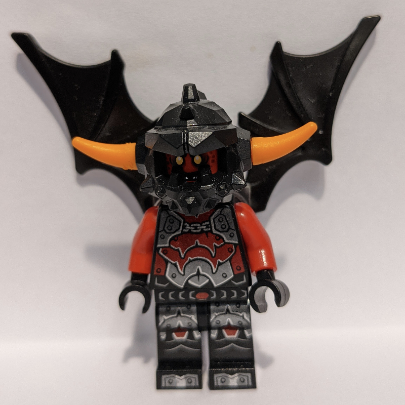 LEGO Ash Attacker with Wings and Orange Horns (fig-003182)