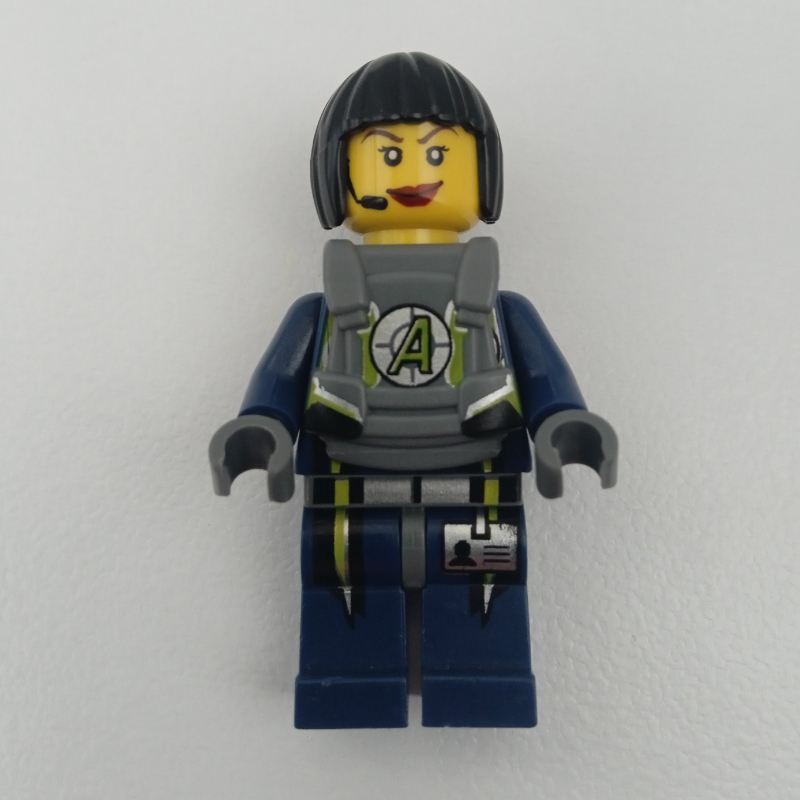 LEGO Agent Swift with Armor (fig-003382)