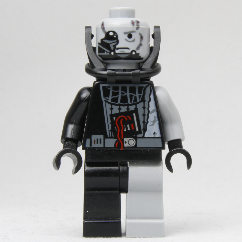 LEGO Darth Vader, Damaged (fig-003686)