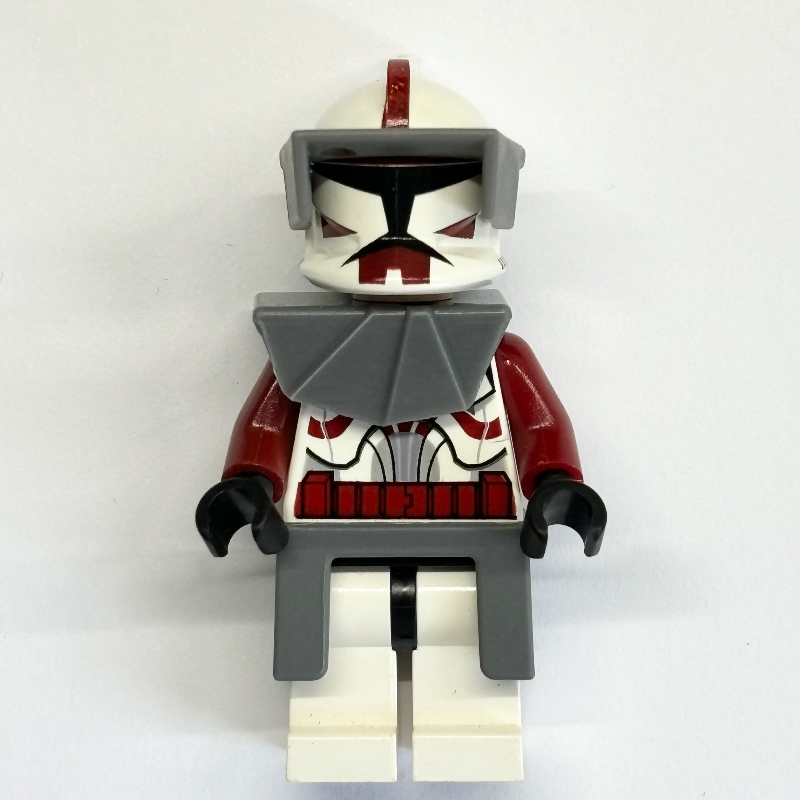 LEGO Clone Commander Fox - Hollow LBG Circle (fig-003730)
