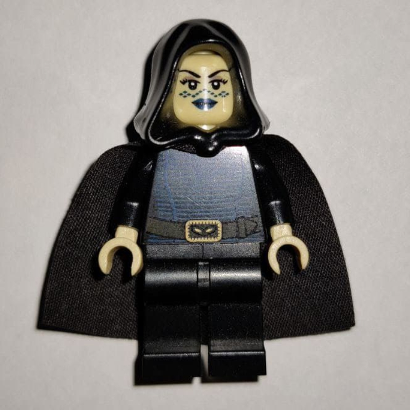 LEGO Barriss Offee, Black Hood and Cape (fig-003834)