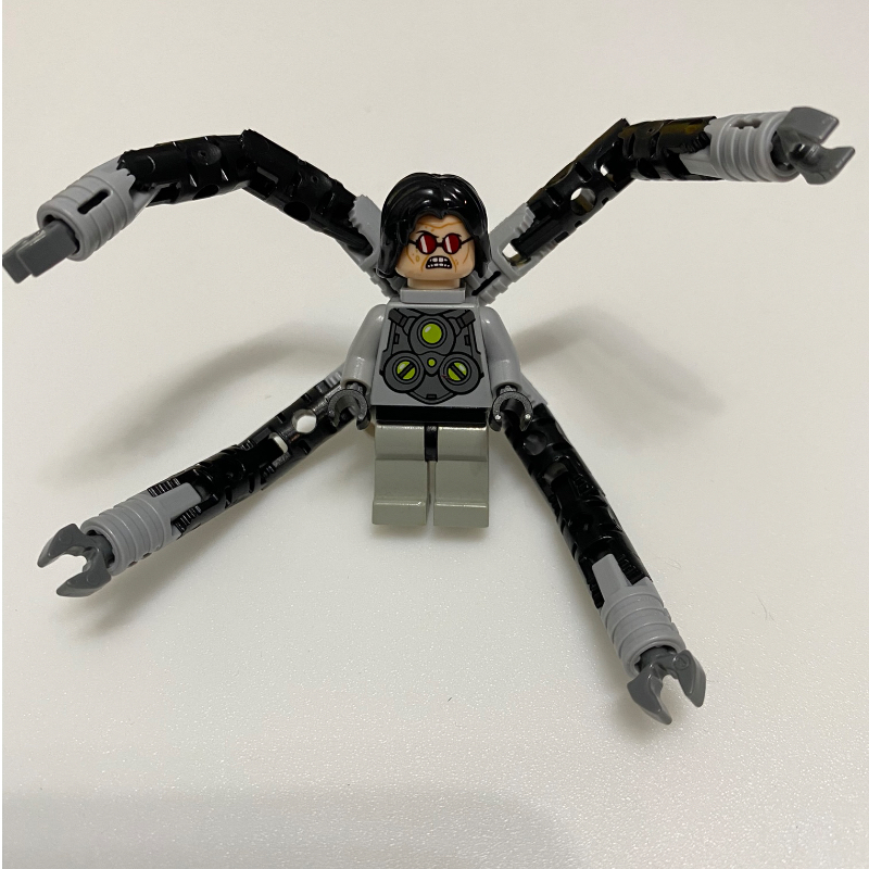 LEGO Dr. Octopus / Doc Ock with Red Sunglasses and Light Bluish Gray Suit (fig-004594)