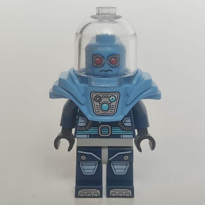 LEGO Mr. Freeze with Red Goggles and Shoulder Armor (fig-004636)