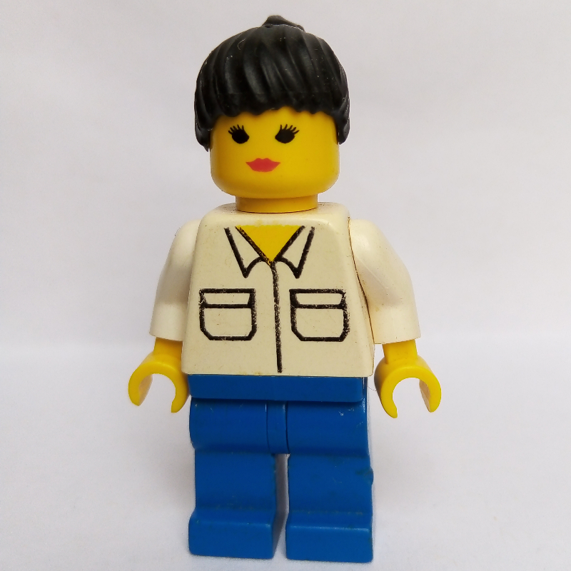LEGO Woman - White Torso/Shirt, Blue Legs (fig-004795)