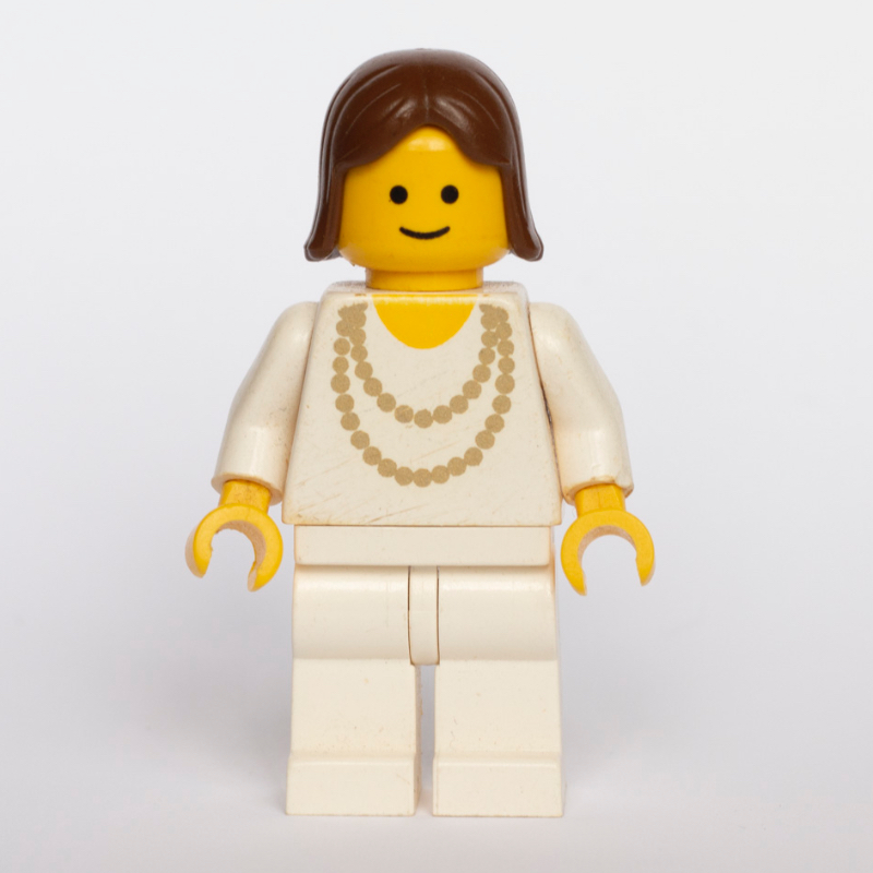 LEGO Woman - White Torso, Yellow Necklace, White  Legs (fig-004823)