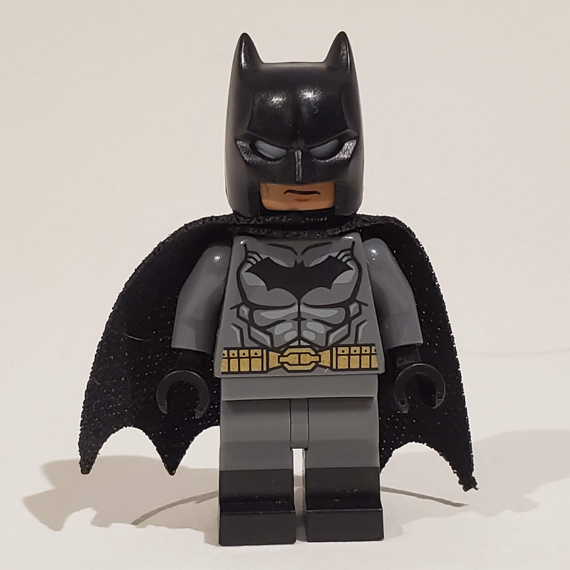 LEGO Batman, Dark Bluish Gray Suit, Black Cape and Cowl, Black Head, Black Boots, Small Batman Logo (fig-005082)