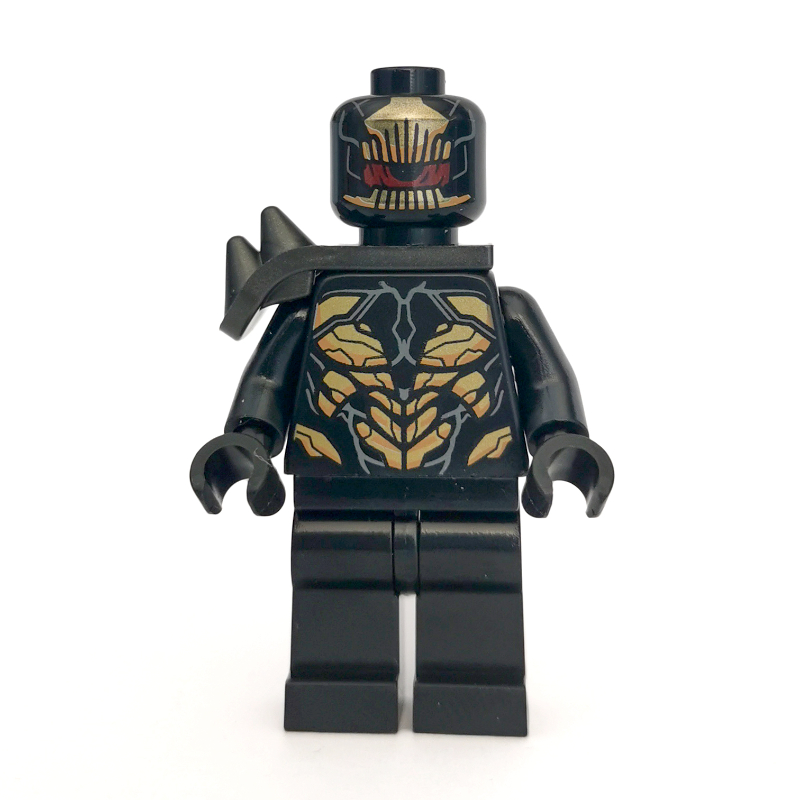LEGO Outrider with Shoulder Armor (fig-005466)